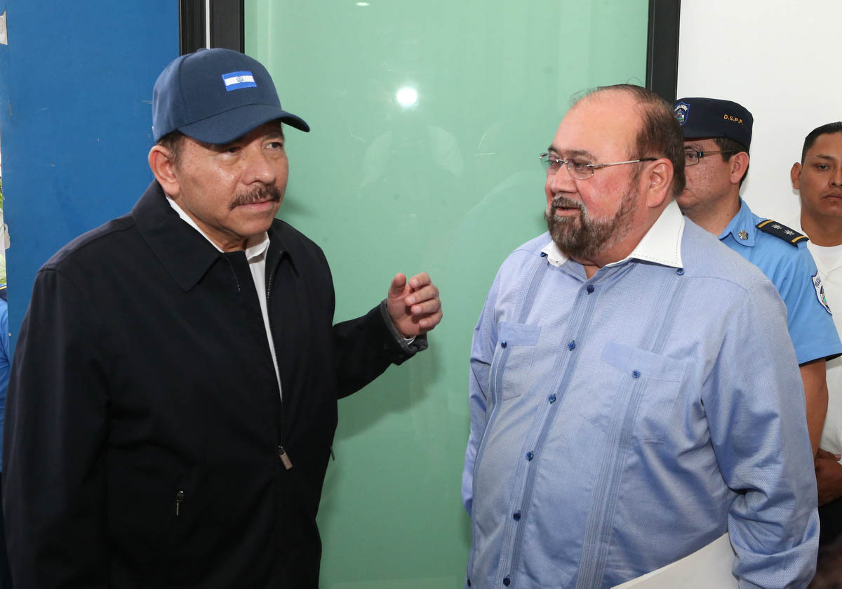 Daniel Ortega y Roberto Rivas