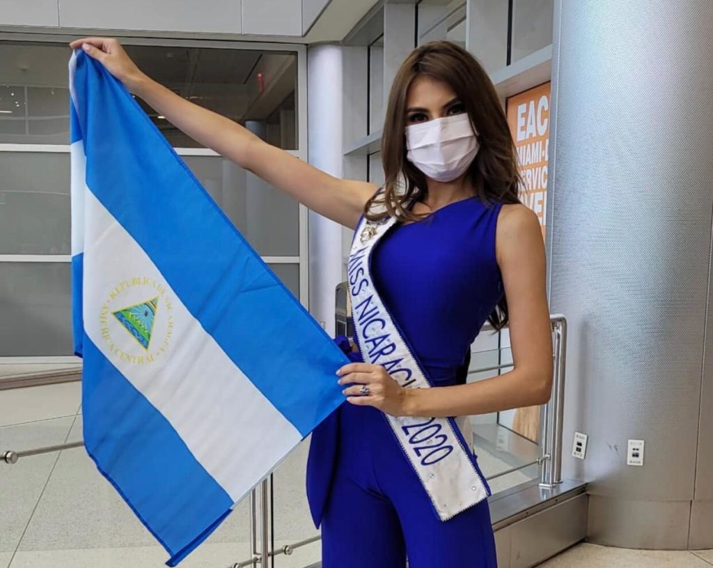 Ana Marcelo, la miss Nicaragua azul y blanco